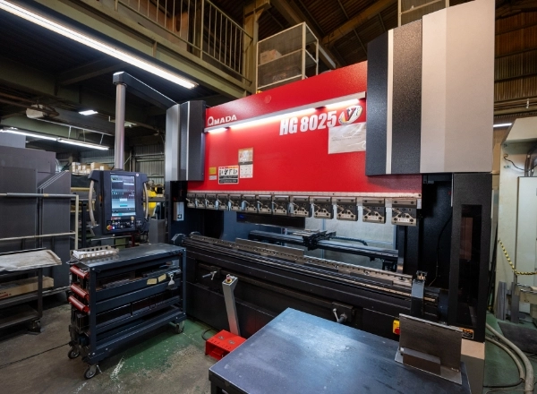 NCプレスブレーキ(アマダ)