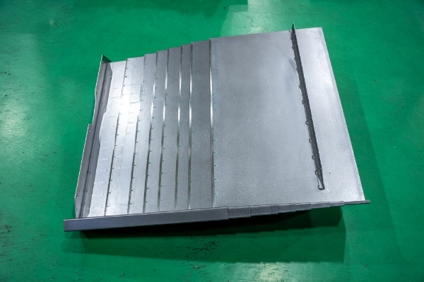 W軸テレスコカバー