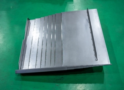 W軸テレスコカバー